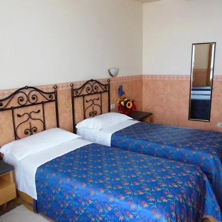 Hotel San Giorgio Bolonia